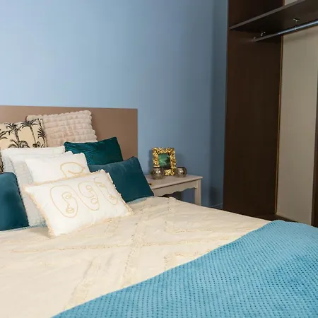 Chez Nous Laval (Mayenne)