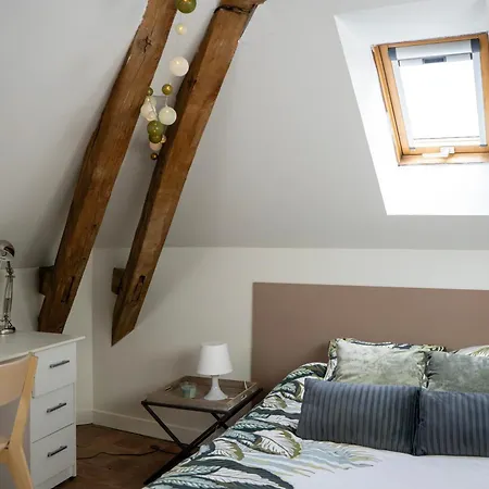 Chez Nous * Λαβάλ