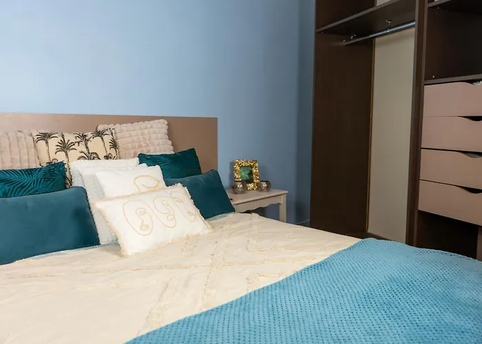 Chez Nous Laval (Mayenne)